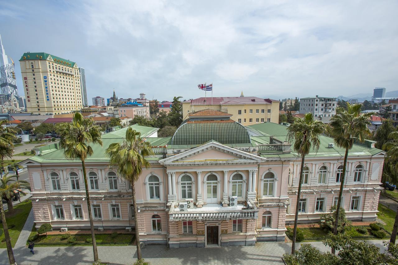 Ire Palace Batumi Exterior foto
