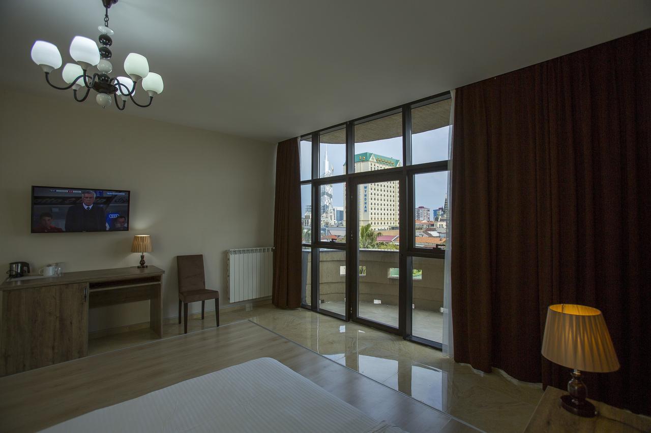 Ire Palace Batumi Exterior foto